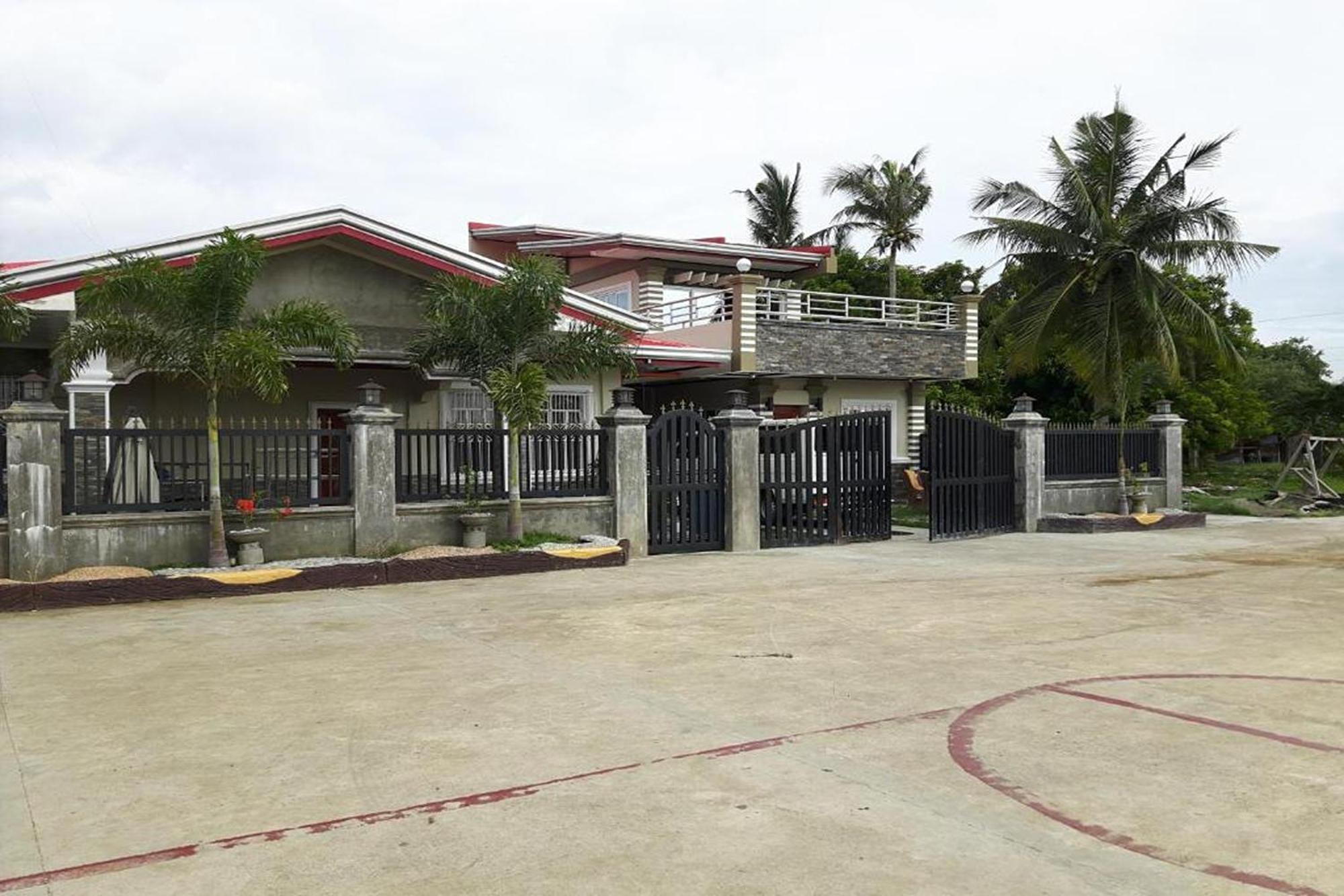 Fnt Transient House Near Hundred Islands Hotel Alaminos Exterior photo